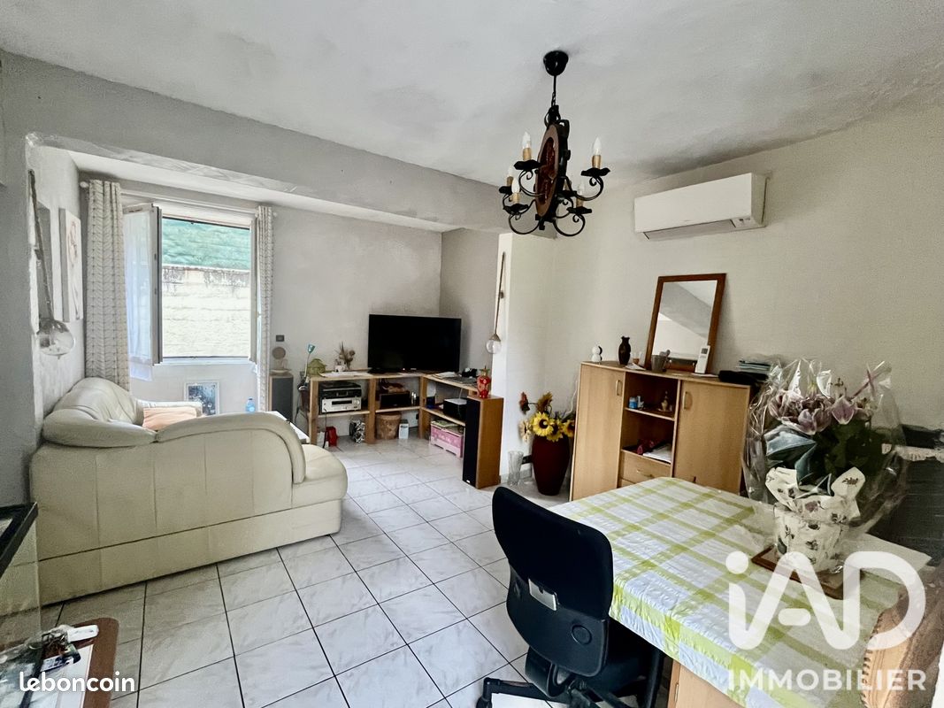 Maison 5 pièces 66 m² · à Corbeil-Essonnes · 66 m² · 208 000 €