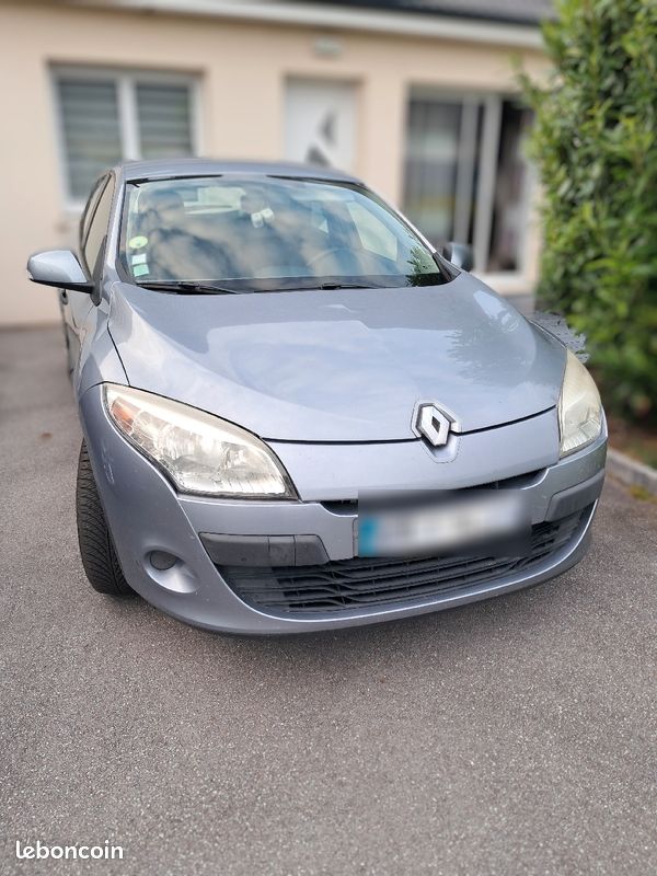 Renault Megane 1.6 16v - Voitures