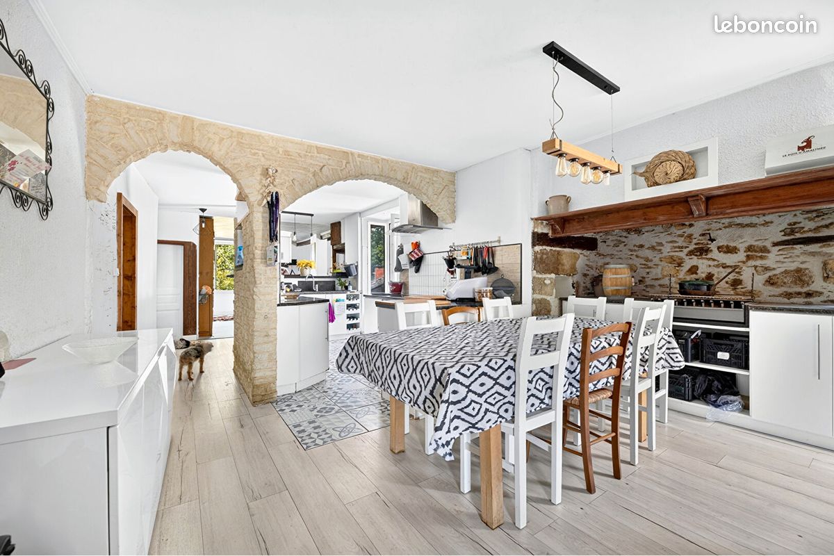Maison 6 pièces 168 m² · à Allassac · 168 m² · 213 500 €