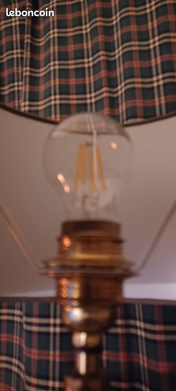 Lampadaire en laiton (image 4)
