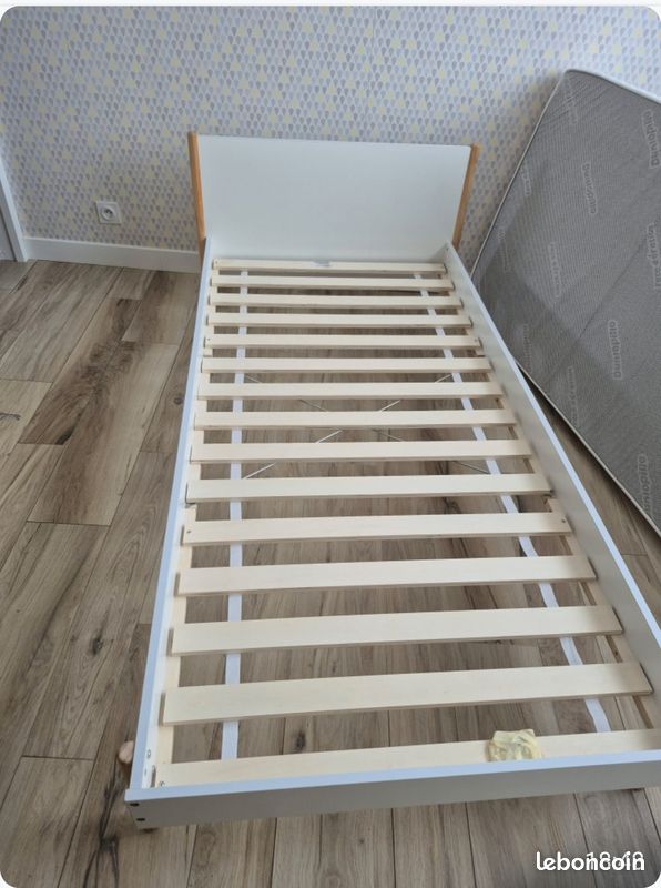 Lit COMPLET Verbaudet blanc pieds bois 190*90 (image 2)