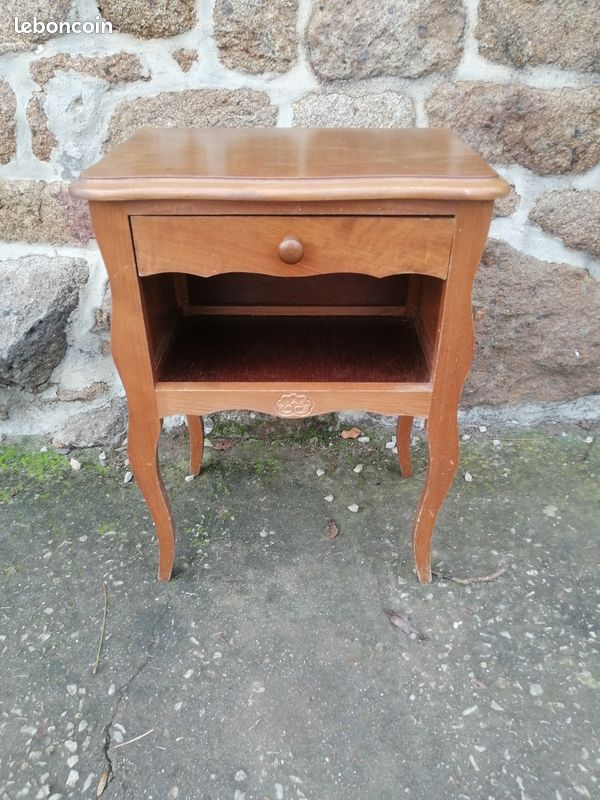 Table de nuit bois (image 2)