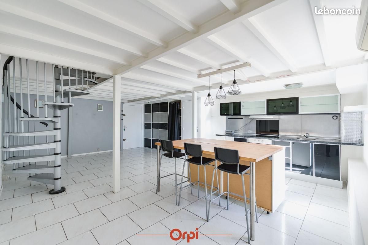 Appartement 3 pièces 70 m² · à Marseille · 70 m² · 123 000 €