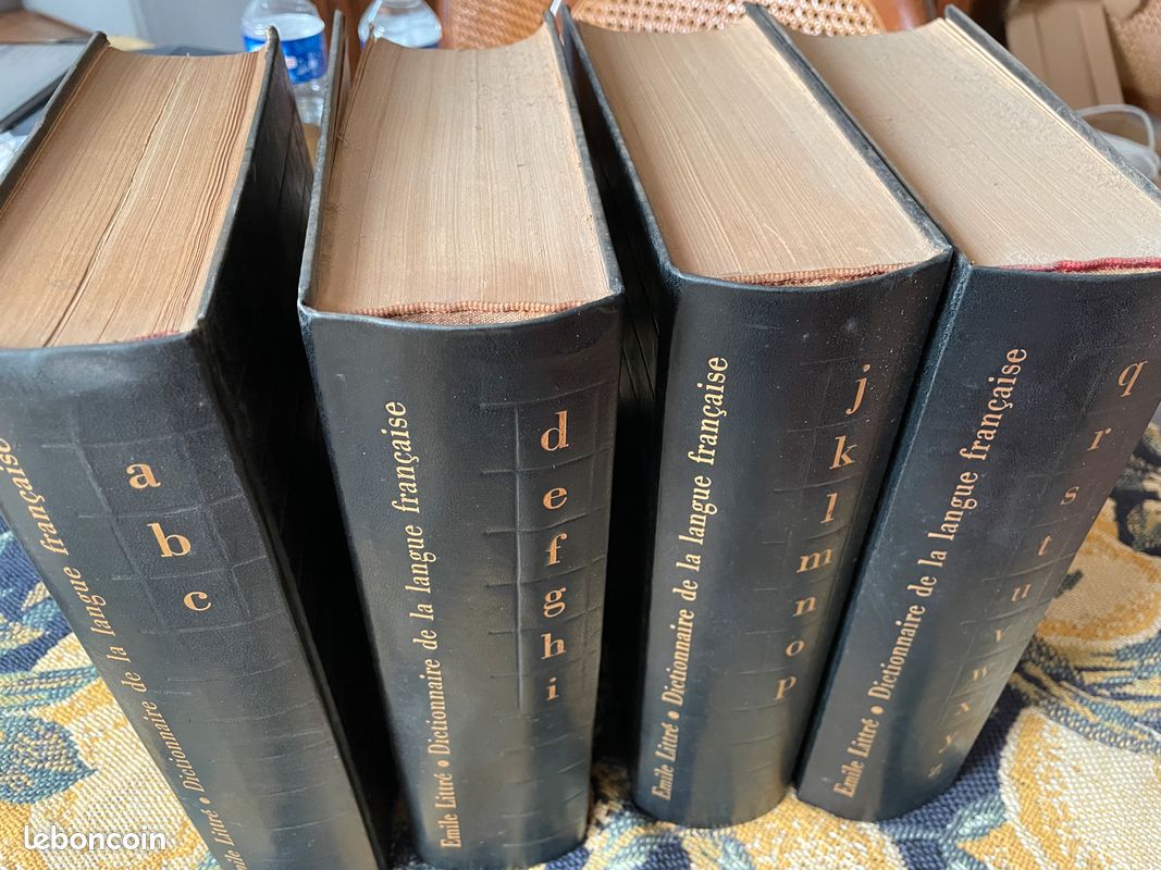 Vends dictionnaire Littré 4 tomes (image 1)
