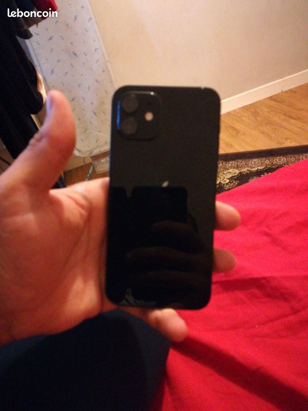 Iphone 12 (image 2)