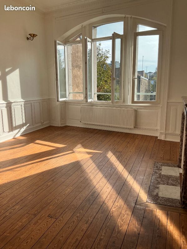 Appartement 3 pièces 94 m² · à Gray · 94 m² · 580 €/mois