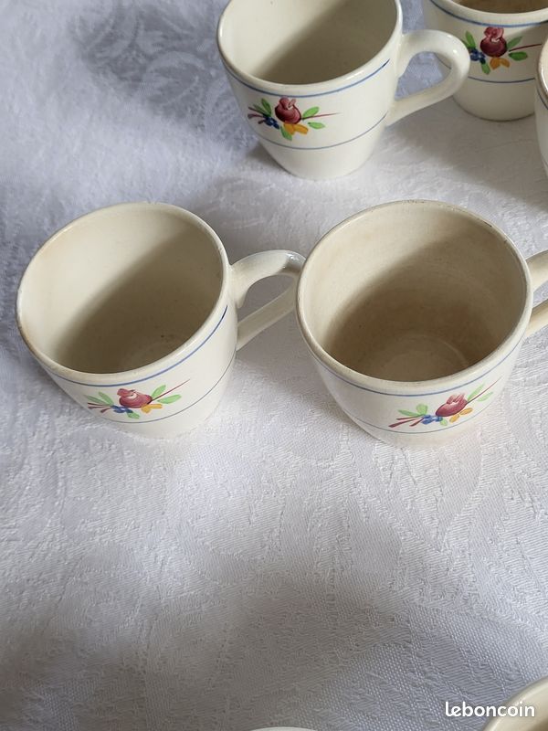 Tasses à café, à thé et crémier Gien, brocante (image 4)