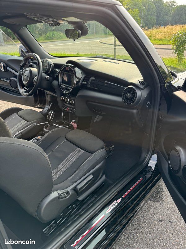 Mini Cooper S 192 ch 2019 full pack John Cooper Works (image 3)