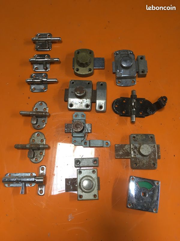 Loquets de portes, placards, malles (image 1)