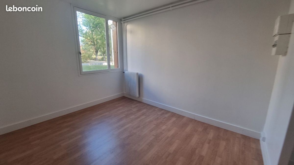 Appartement 1 pièce 13 m² · à Brunoy · 13 m² · 54 000 €