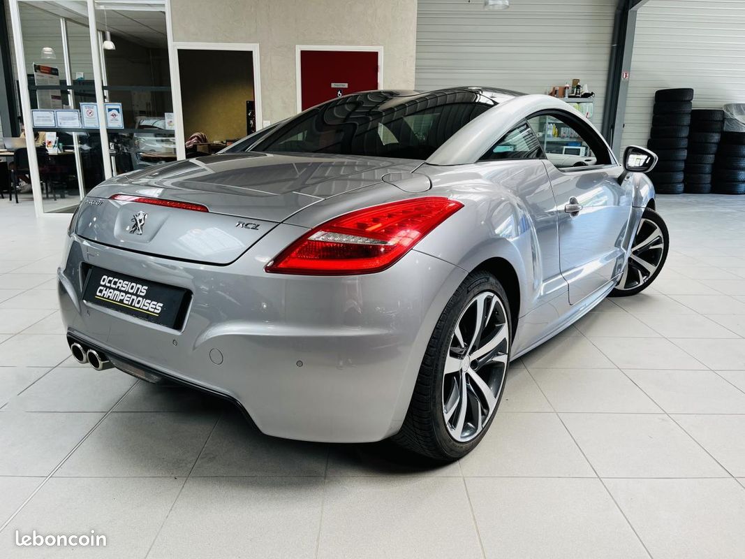 PEUGEOT RCZ 2.0 HDi FAP 163ch (image 16)