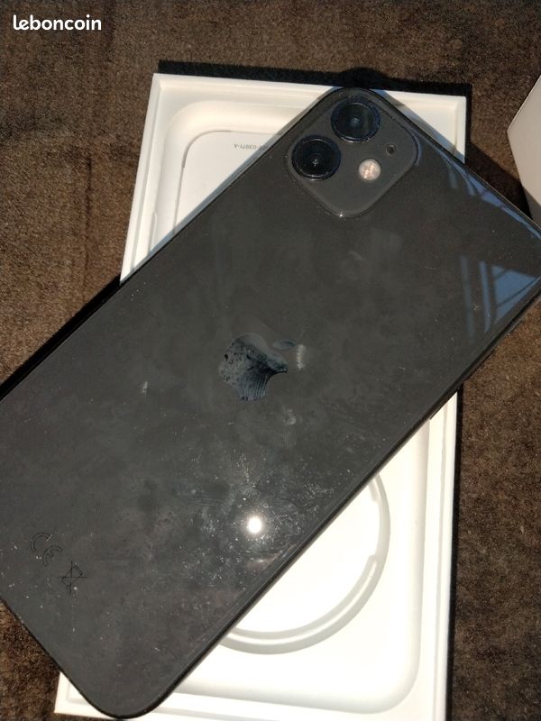 IPhone 11 (image 2)