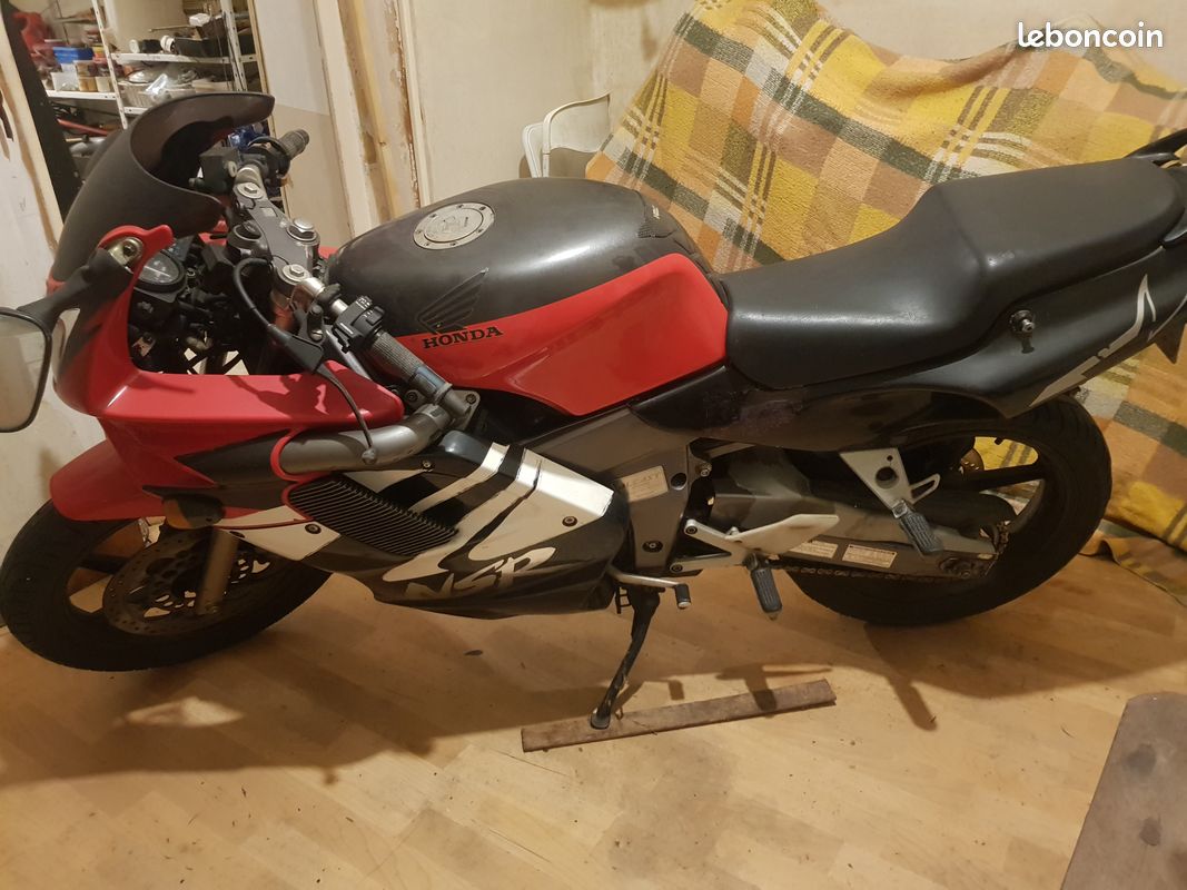 Honda nsr 125 rr (image 1)