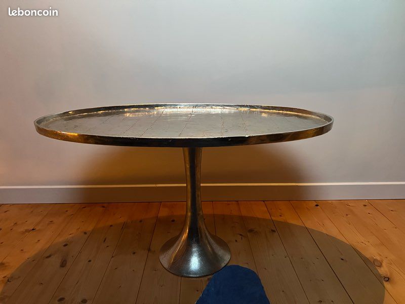 Table basse métal design (image 1)