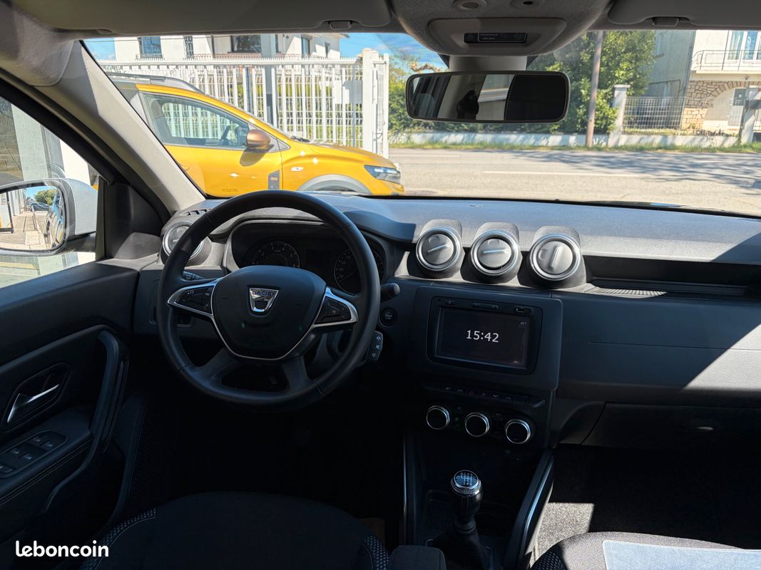 Dacia Duster Blue dCi 115 4×2 Prestige (image 4)