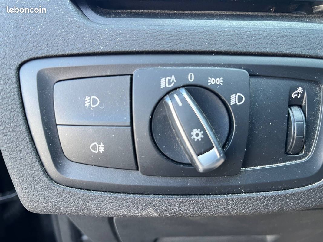 BMW X1 sDrive 18d 150 ch BVA8 M Sport (image 24)