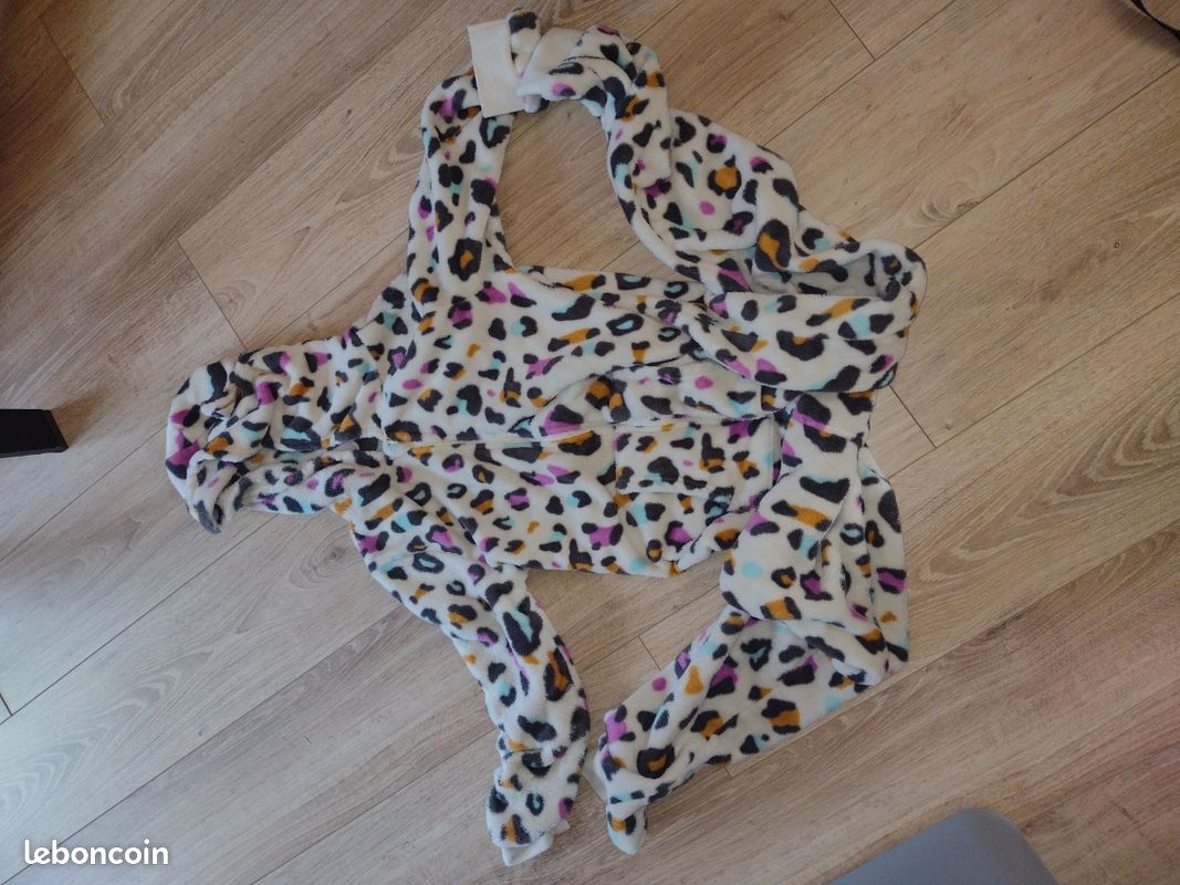 Pyjama combinaison enfant (image 1)