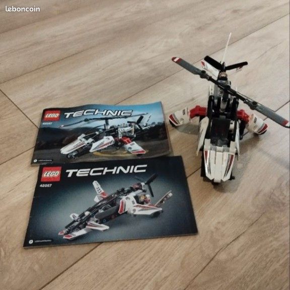 Lego helicoptère 42057 (image 3)