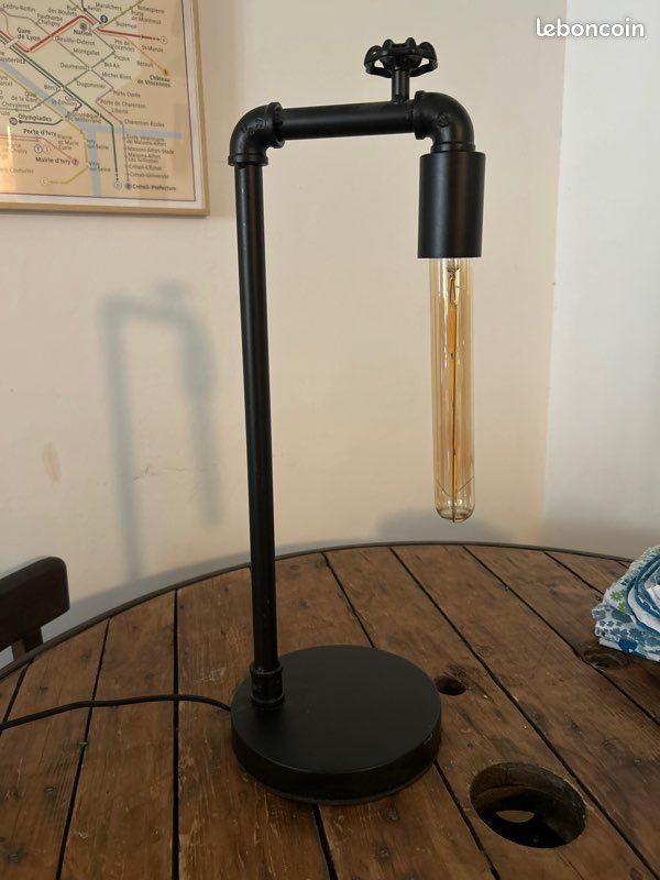 Lampe d’appoint Maisons du Monde (image 1)