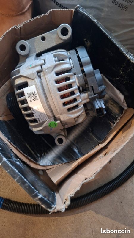 Alternateur de Ford transit MK6 (image 1)
