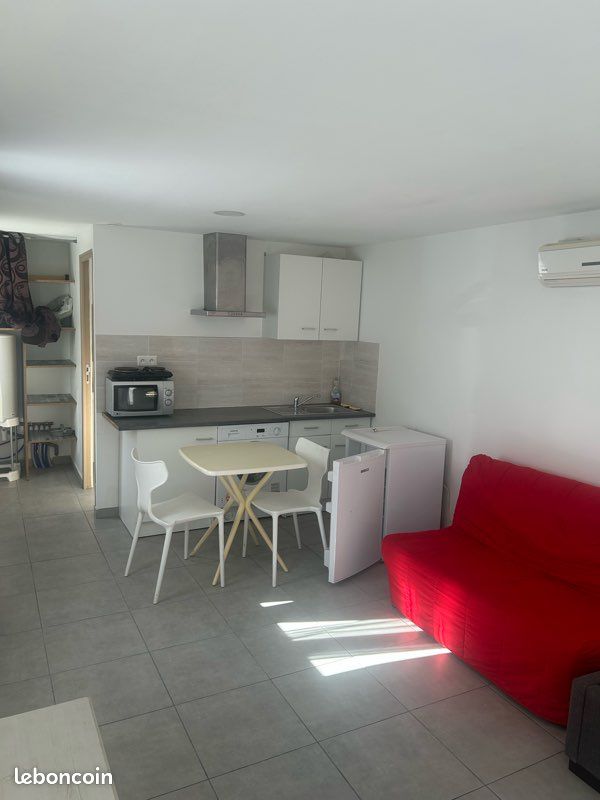 Appartement 1 pièce 26 m² · à Nîmes · 26 m² · 500 €