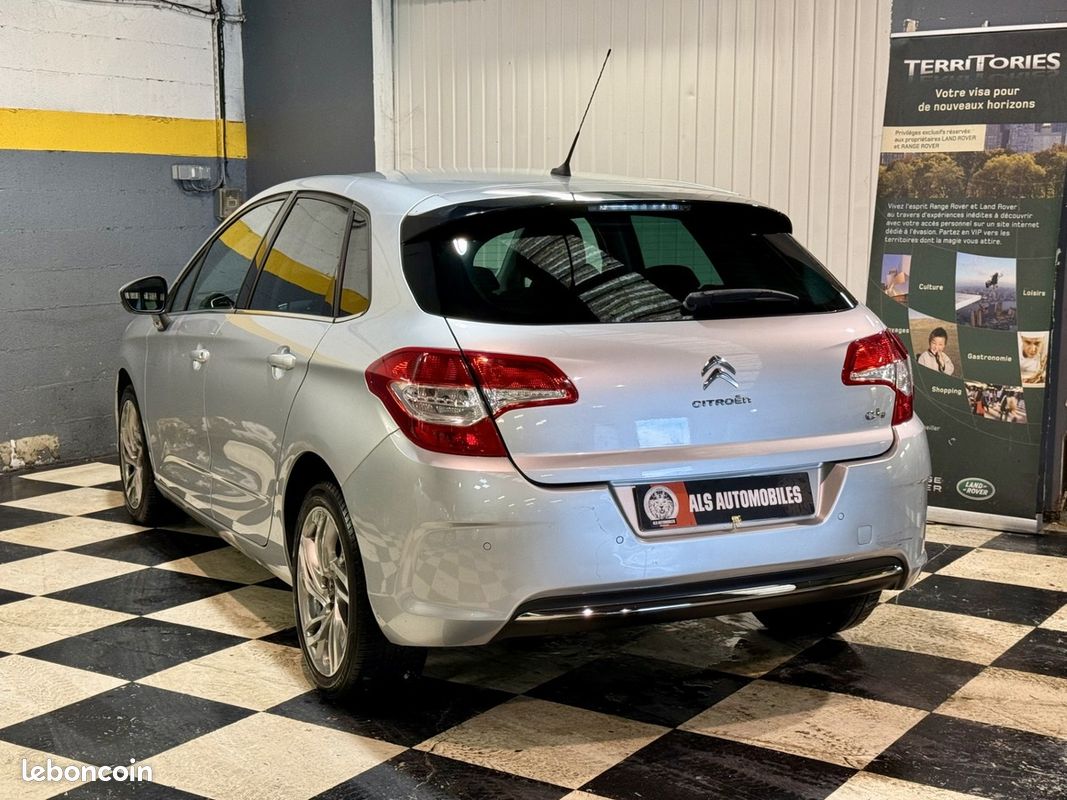 Citroën C4 Confort 1.6 HDi / Diesel / 5 Portes / 90CH / 5CV (image 3)