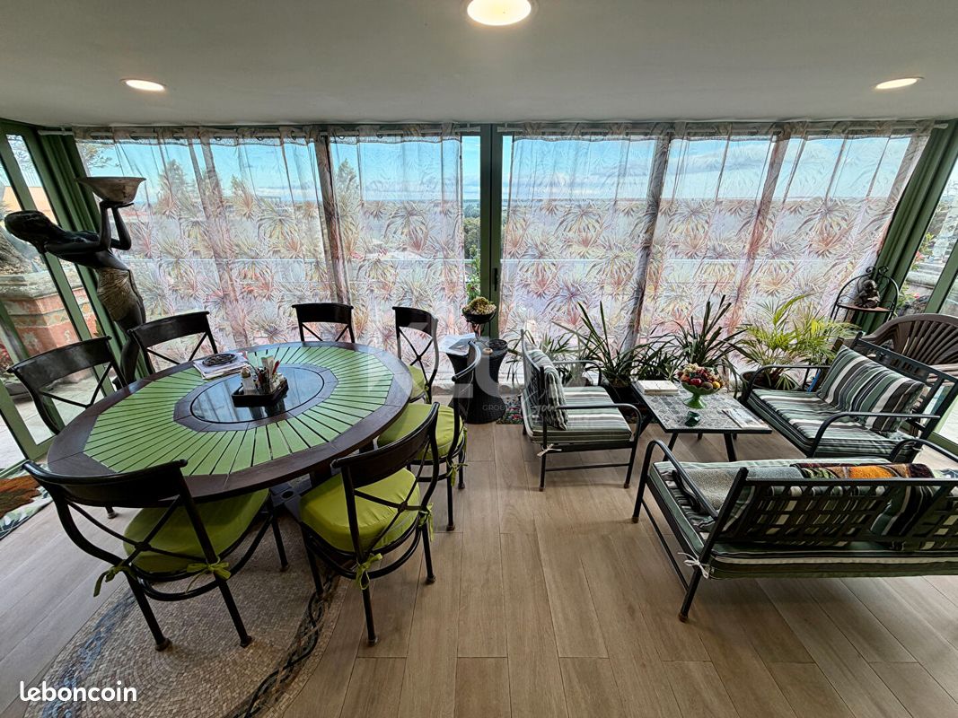 Appartement 8 pièces 307 m² · à Biguglia · 307 m² · 530 000 €