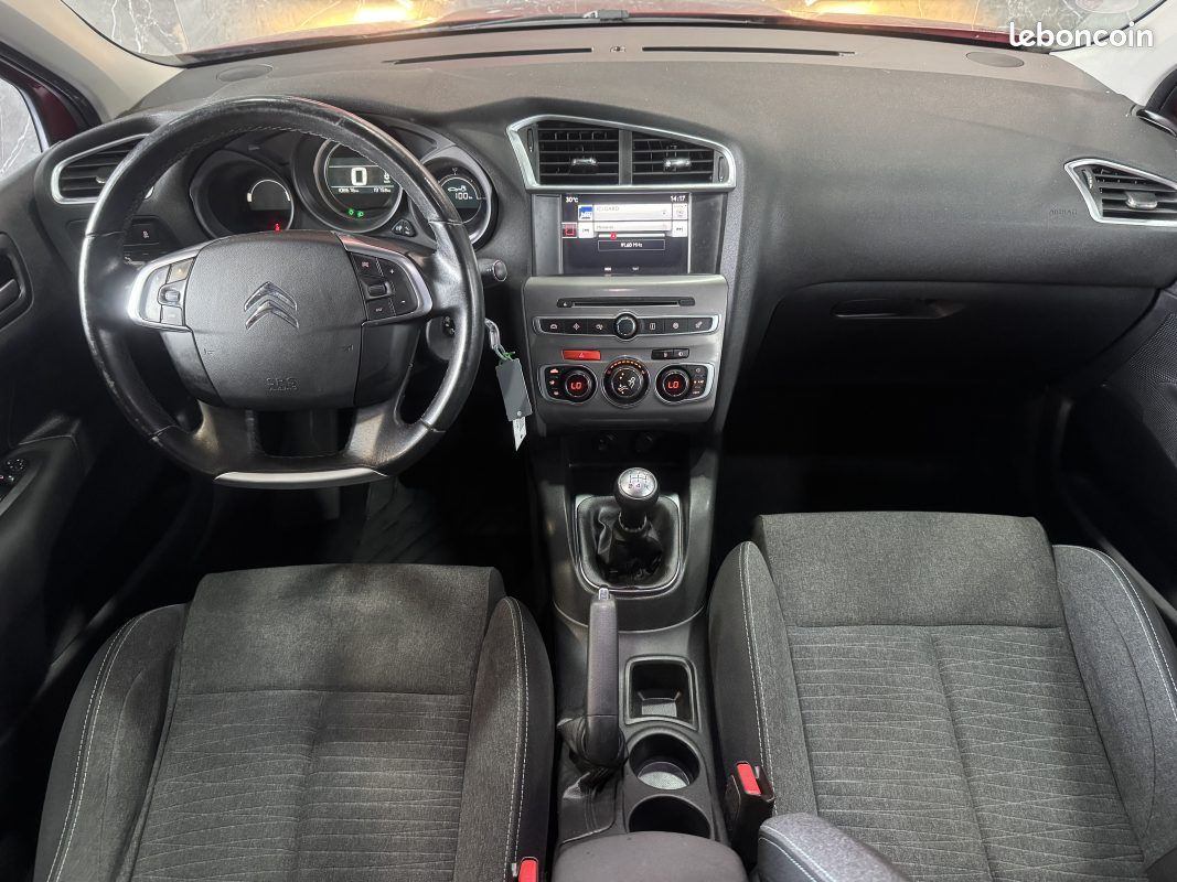 Citroen c4 puretech 110ch shine 2016 (image 14)