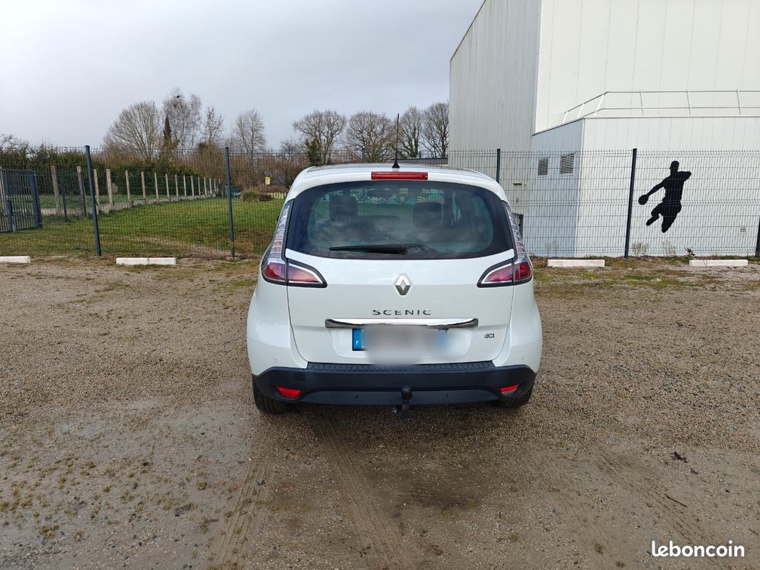 Scénic 3 finition bose 2016 (image 2)