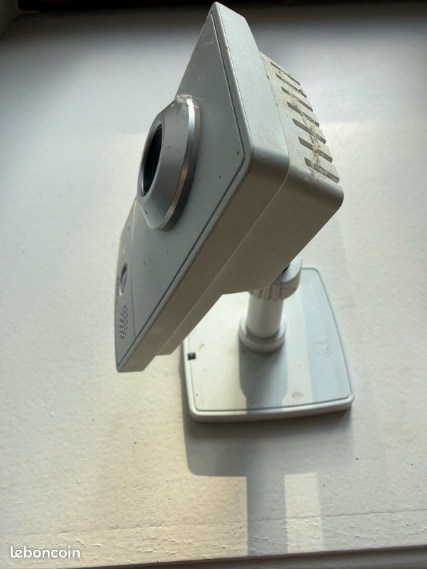 Caméra factice (image 2)