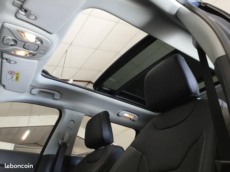 Jeep Compass 1.3 Turbo T4 240ch PHEV 4xe Summit AT6 eAWD (image 11)