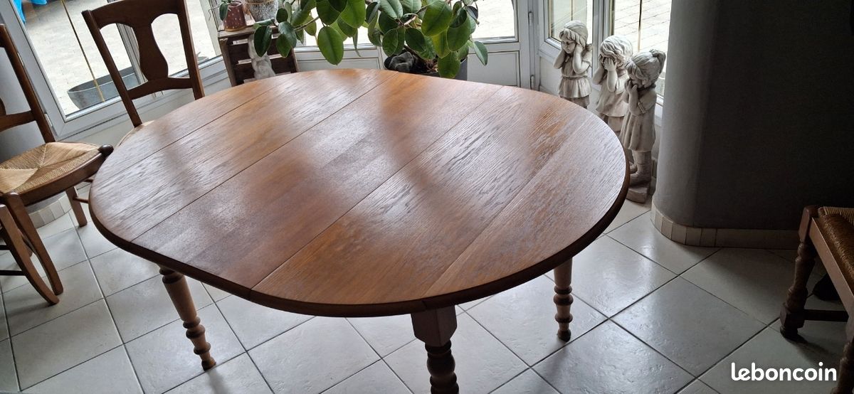 Table et chaises (image 4)