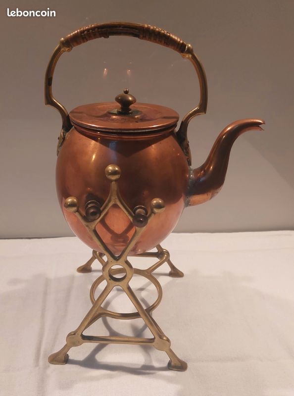 Support Brûleur Ancien Pour Bouilloire - Style Victorien Laiton - Forme X - Années 1880