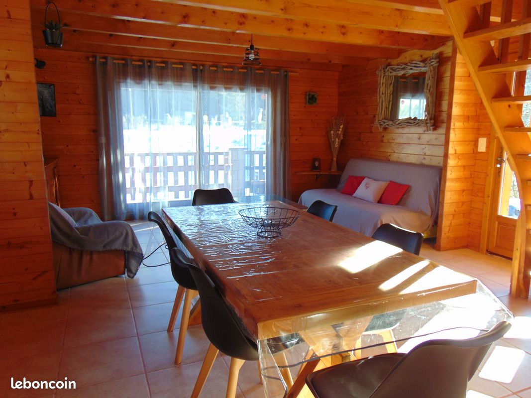 Location Chalet "le bonheur" à St-Sauveur-Camprieu en Cévennes à 10 km ...