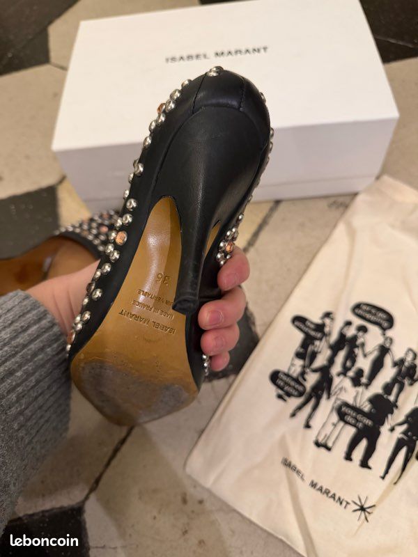 Escarpins Isabel Marant - Modèle Poulain En Daim Noir - Taille 37 - Neufs Avec Boîte Et Sac