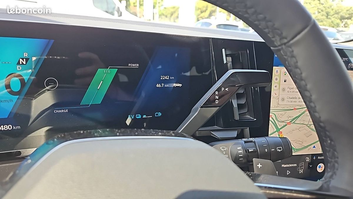 Renault espace e tech full hybrid 200 gsr2 techno (image 16)