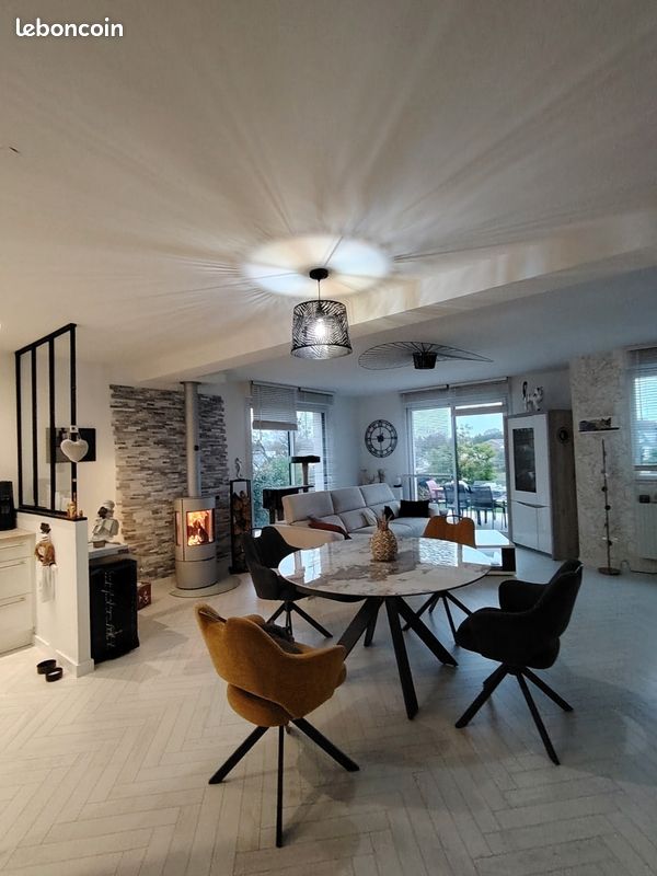 Maison 5 pièces 113 m² · à Crevin · 113 m² · 295 000 €