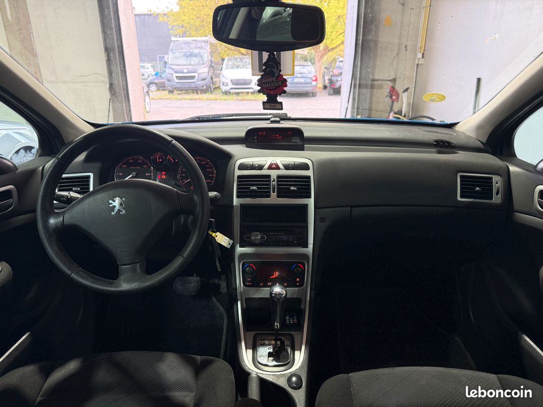 Peugeot 307 sw 1.6 VTI 110ch CONFORT PACK - 201 000 Kms - CLIM - ISOFIX - GARANTIE (image 5)
