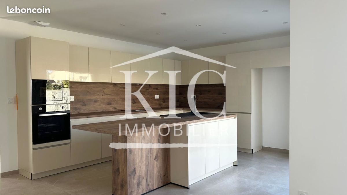 Maison 4 pièces 130 m² · à Carcassonne · 130 m² · 375 000 €