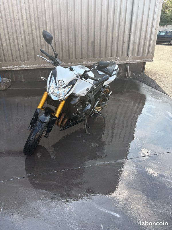 Fz-8 SP-R (image 2)