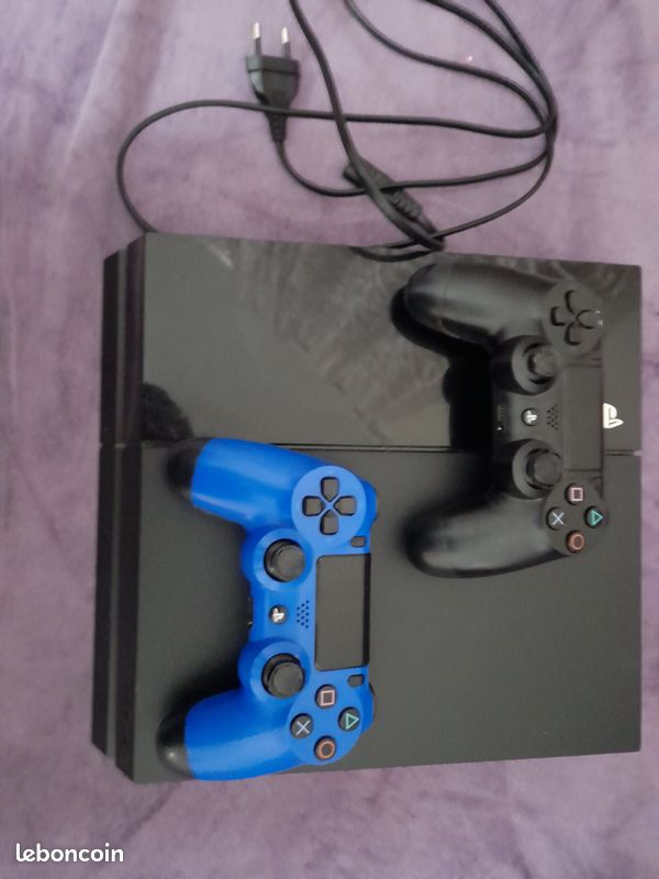 Ps4 AVEC CABLE D ALIMENTATION (image 1)