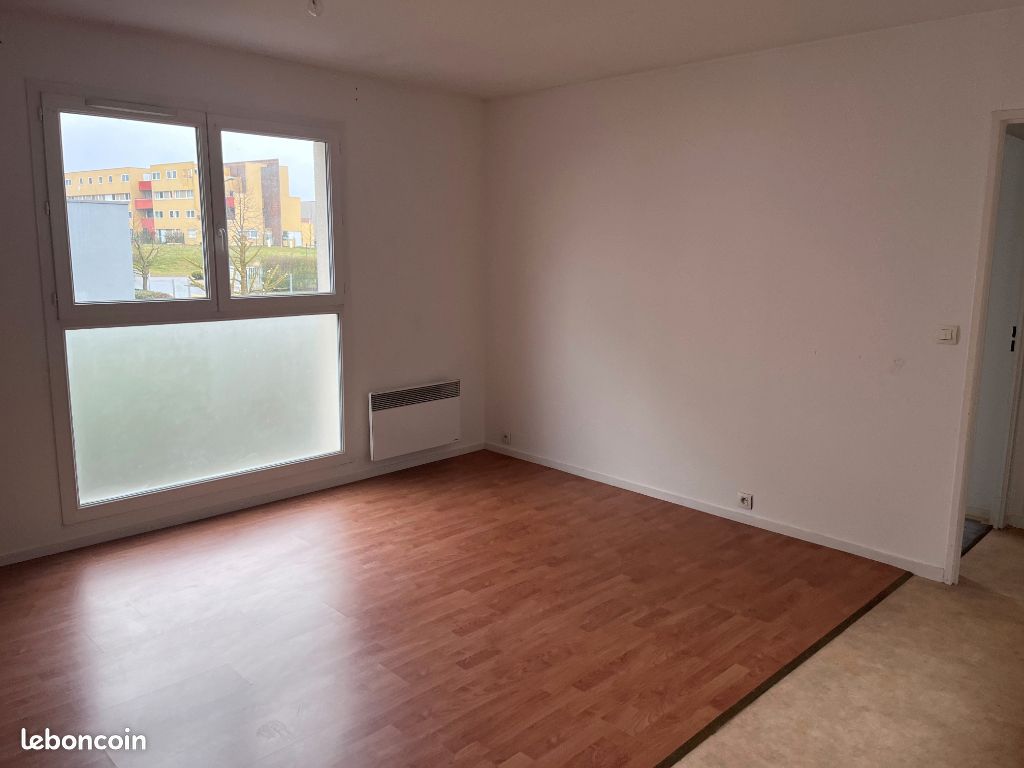 Appartement 2 pièces 37 m² · à Val-de-Reuil · 37 m² · 585 €/mois