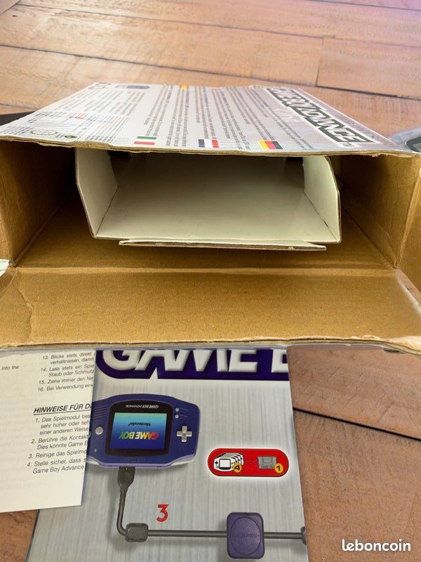 Game boy advance en boîte (image 9)