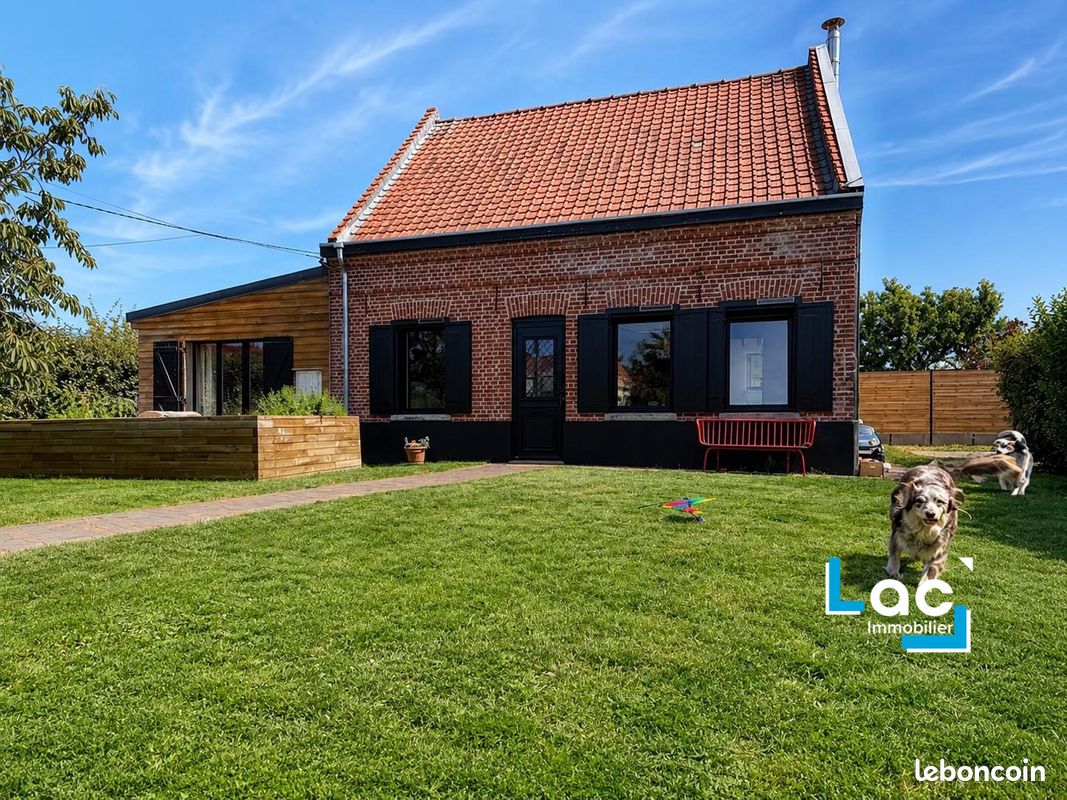 Maison 5 pièces 112 m² · à Chéreng · 112 m² · 393 000 €