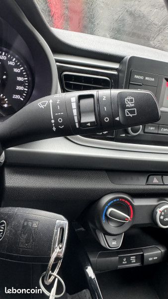 Kia RIO 1.0 T-GDI 100CH ACTIVE (image 15)
