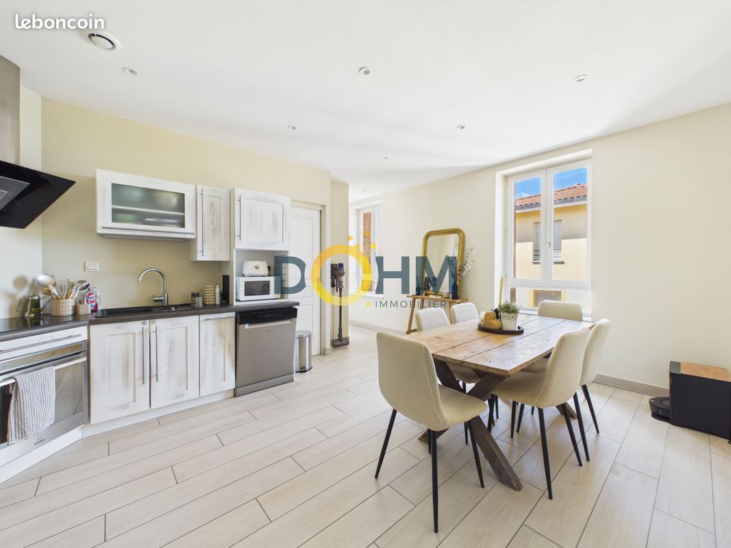 Appartement 4 pièces 93 m² · à Montrond-les-Bains · 93 m² · 189 000 €