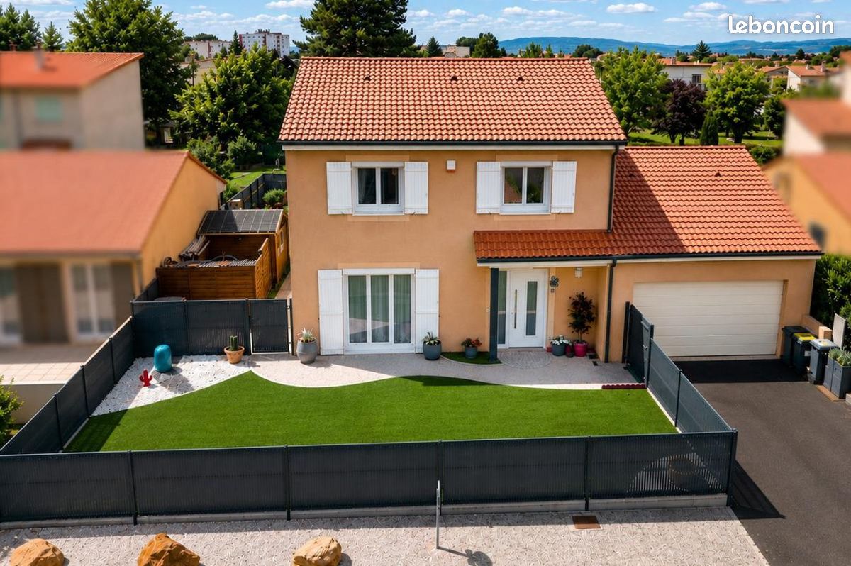 Maison 7 pièces 195 m² · à Gerzat · 195 m² · 499 000 €