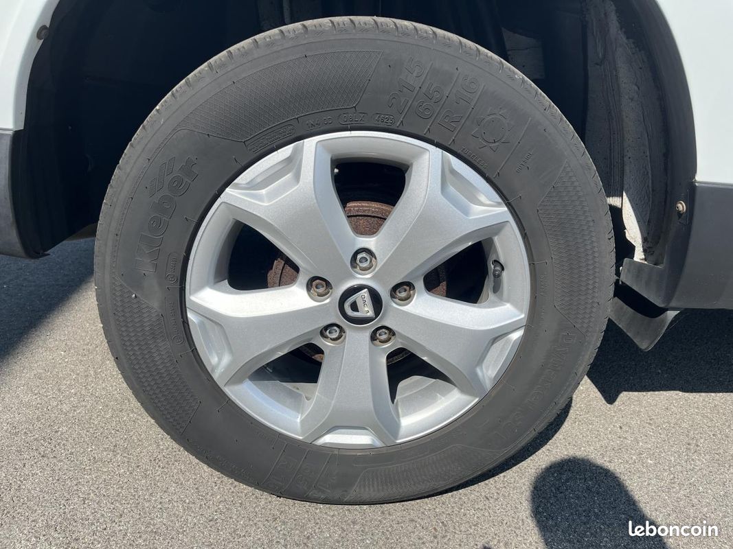 Dacia duster 1.5 bluedci 115 evasion 4x2 / suivi renault / 1ere main (image 21)