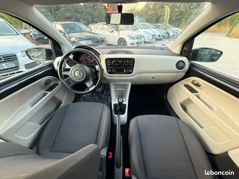 VOLKSWAGEN UP 5 portes 1.0 i 12V 75 cv/clim (image 4)