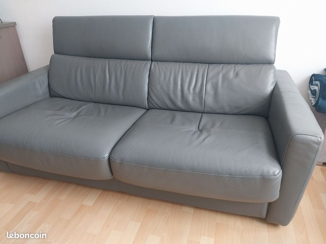 Canapé convertible simili cuir 3 places gris Calito | Maisons du Monde